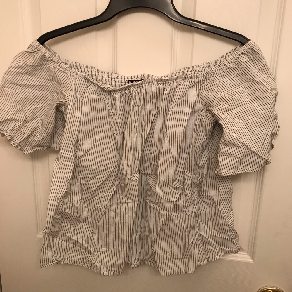 Express Off the shoulder top